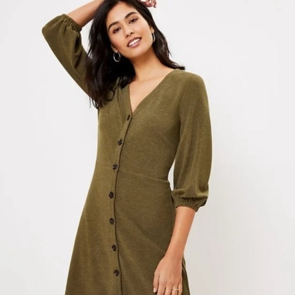 NWT LOFT Button Front Ribbed Dress Olive Green Size M - Picture 1 of 7